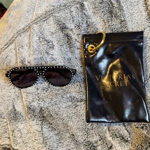 Victoria’s Secret aviator sunglasses